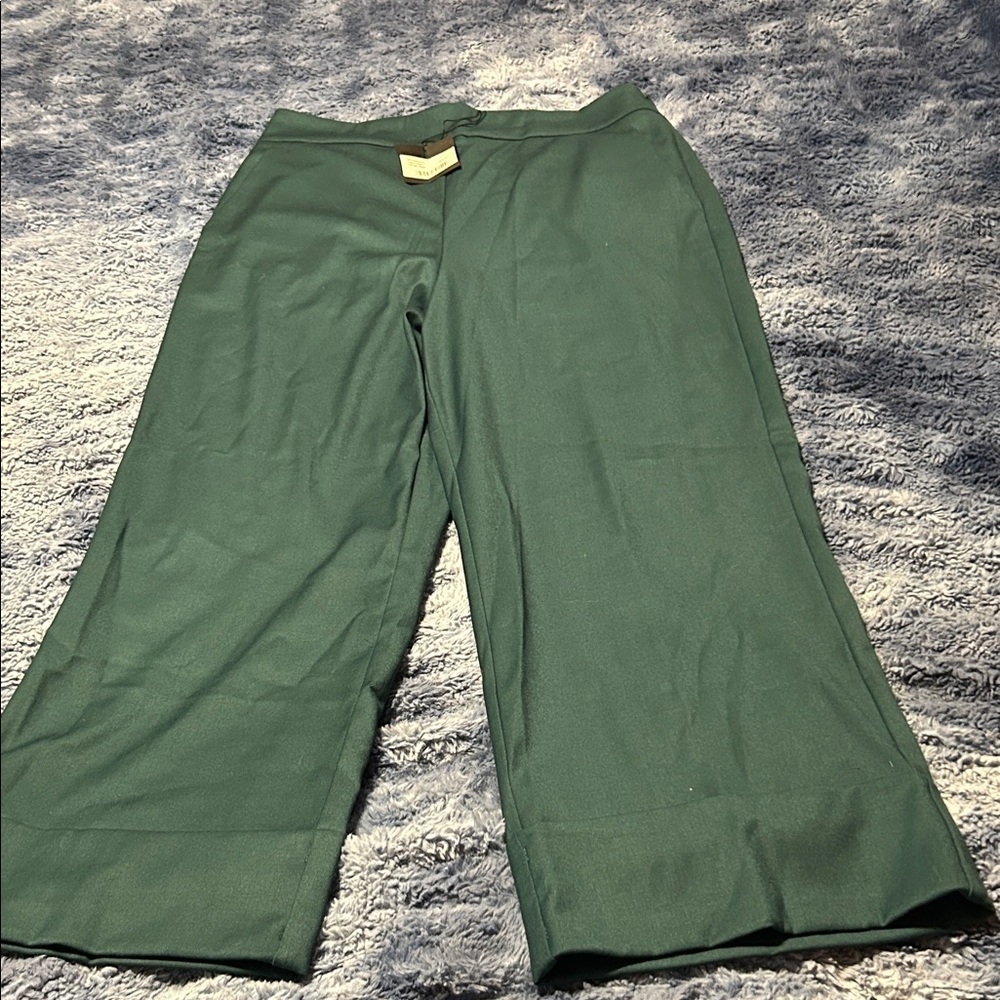 Women’s dress slacks
